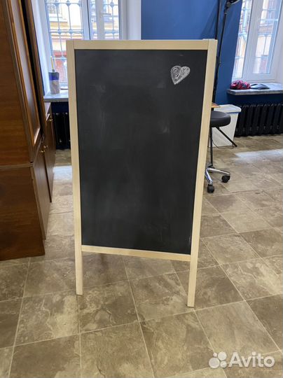 Доска для мела и магнитно-маркерная двусторонняя