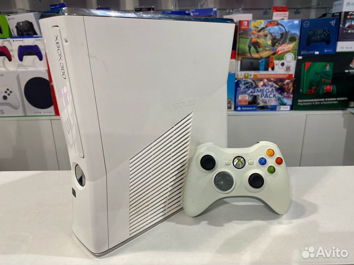 Редкий, прошитый Xbox 360 500GB - Freebot / Aurora