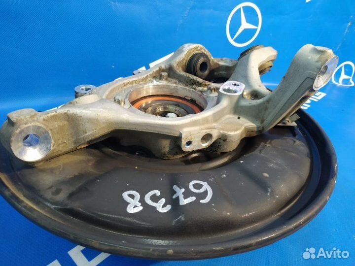 Кулак поворотный задний правый Mercedes C 200