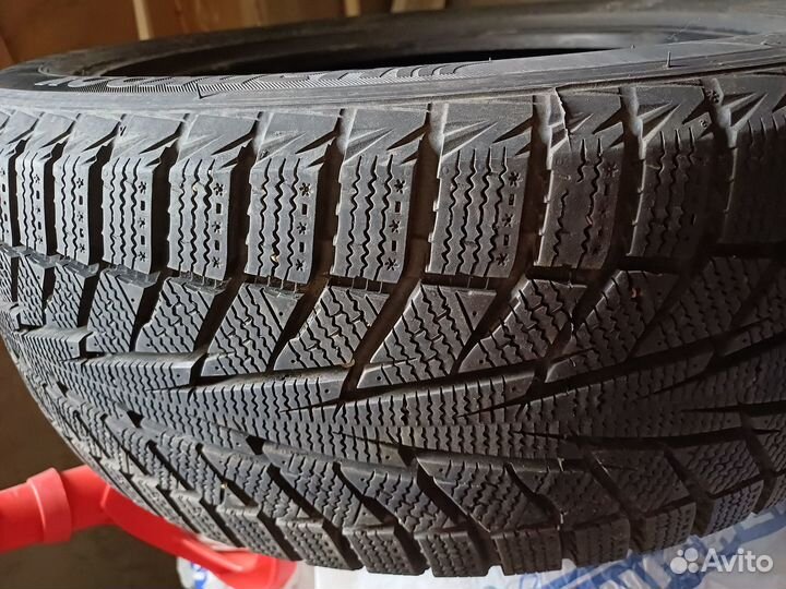 Hankook Winter I'Cept IZ3 W636 205/55 R16 94T