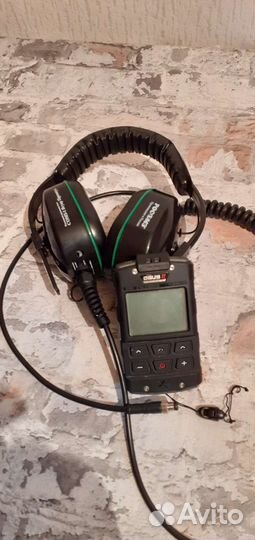 Подводные наушники 