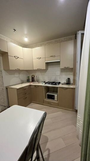 2-к. квартира, 52 м², 8/12 эт.