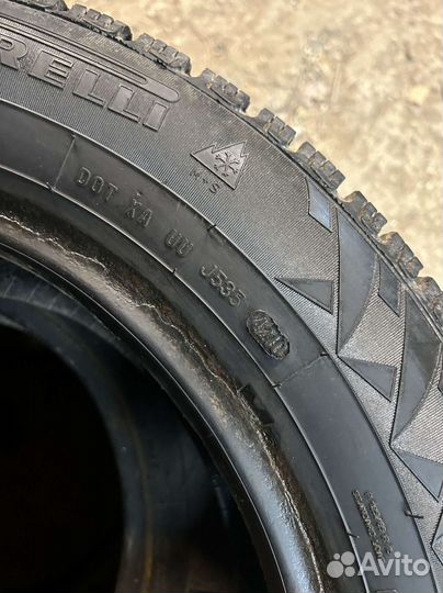 Pirelli Winter Carving Edge 195/65 R15