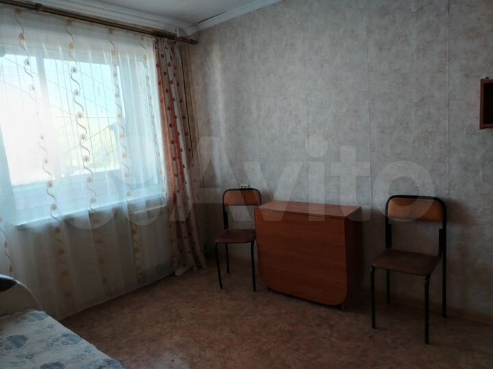 Комната 14 м² в 4-к., 1/5 эт.