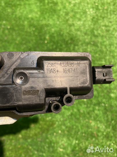 Активатор замка багажника Ford Fiesta Fusion