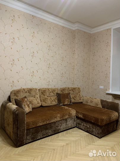 Угловой диван