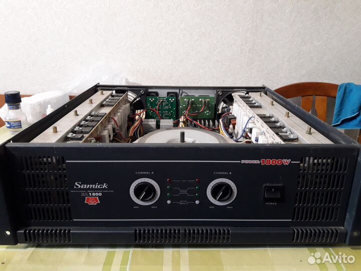 Усилитель samick SA1800 Корея