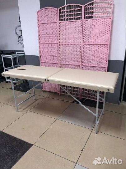 Кушетка для наращивания ресниц