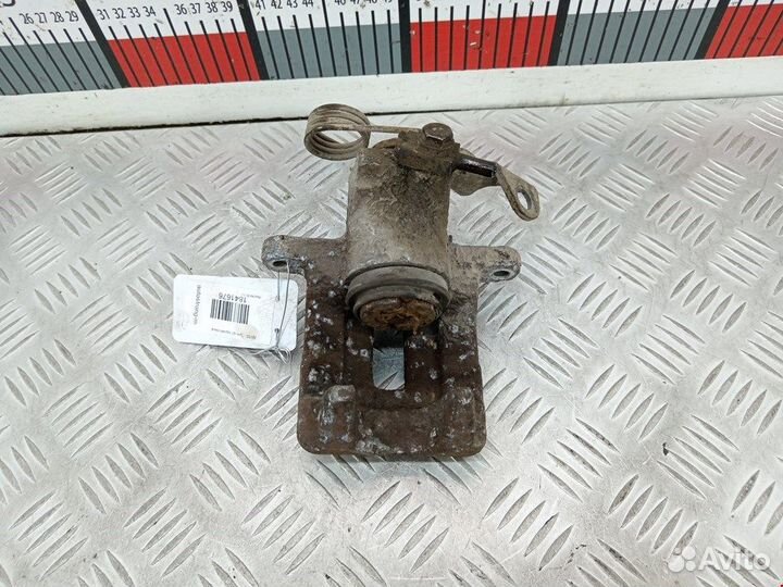 Суппорт задний левый для Audi A4 B5 8E0615423