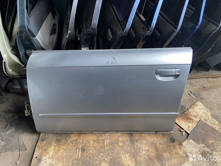 Дверь передняя левая Audi A4 B7