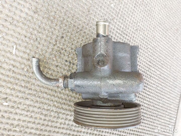 Рено Лагуна 1 Насос гура 7700823735