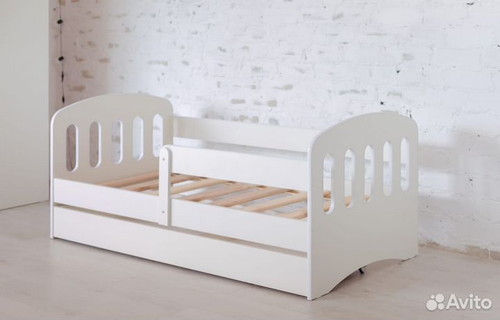 Кроватка детская из ламинированного дсп высокий бо