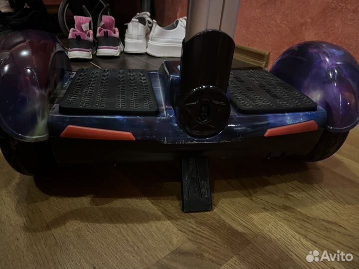 Гироскутер с ручкой A8