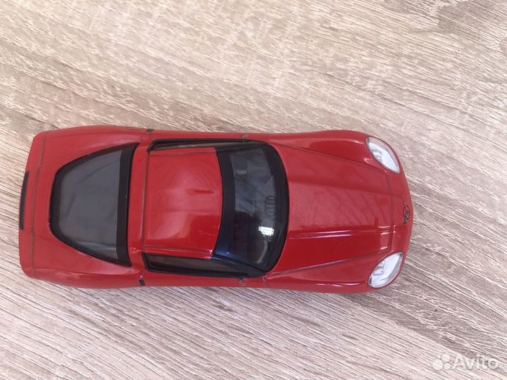 Машинки модельки chevrolet corvette