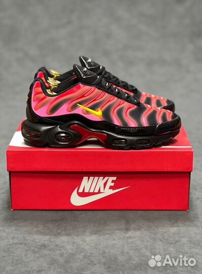 Кроссовки Nike