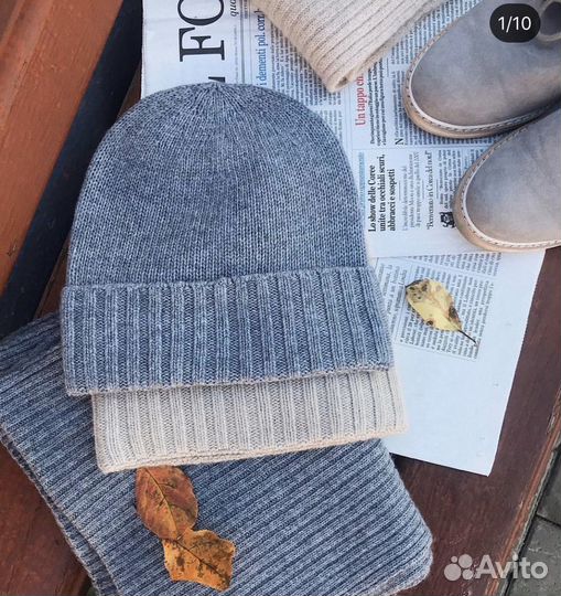 Шапка из шерсти от Daisy Knitwear