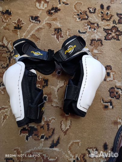 Хоккейная форма