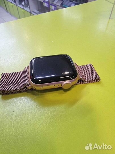 Часы apple watch se 40 mm