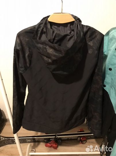 Сноубордическая Куртка Dakine