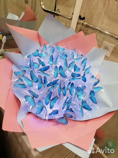 Букет из бабочек/сердечек