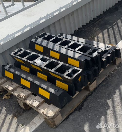 Колесоотбойник