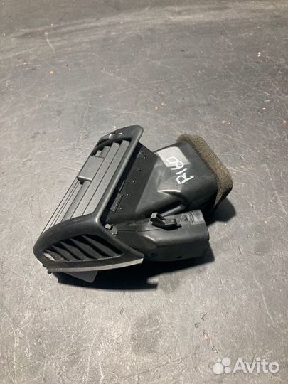 Дефлектор обдува правый Bmw 3 E46