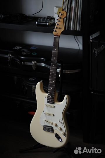 Гитара Fender American Standard Stratocaster