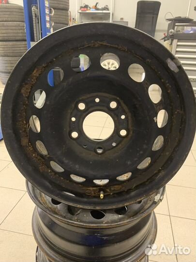 Комплект штампованных дисков BMW R15 6J 5x120