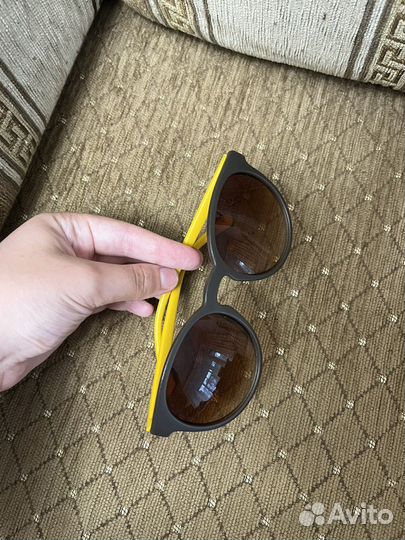 Солнцезащитные очки