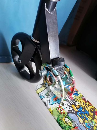 Двухколесный самокат цветной новый