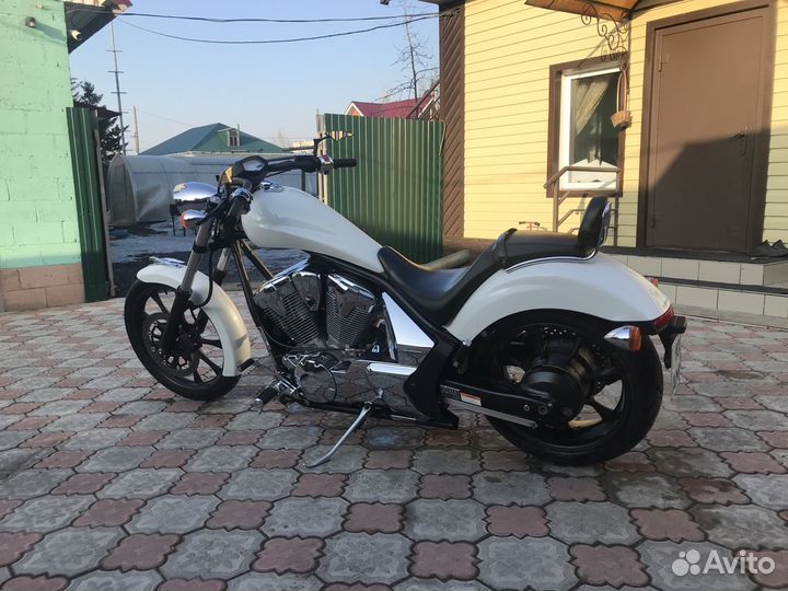 Honda fury