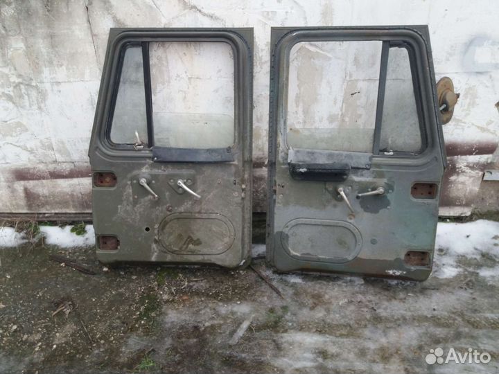 Двери на газ 66