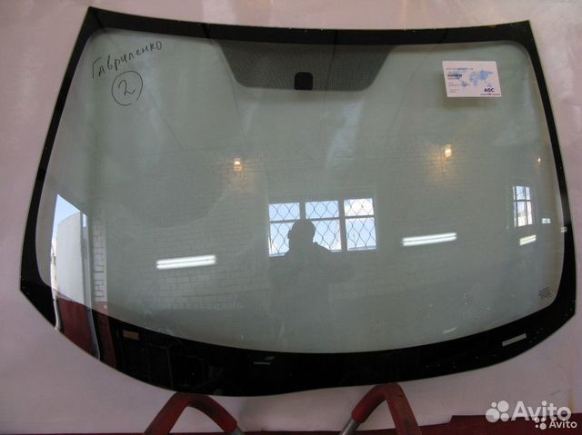 Заднее стекло на Киа Рио 2017-нв