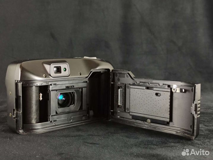 Minolta Riva Zoom 70