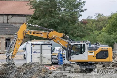 В разборе Fermec Фермек