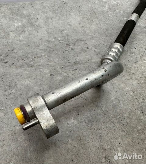 Трубка кондиционера Mercedes-Benz C180 W204