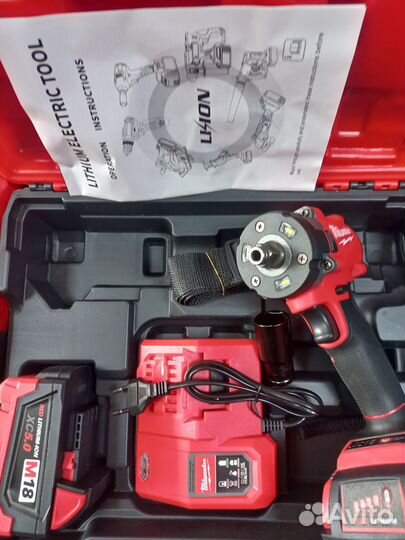 Гайковерт аккумуляторный milwaukee