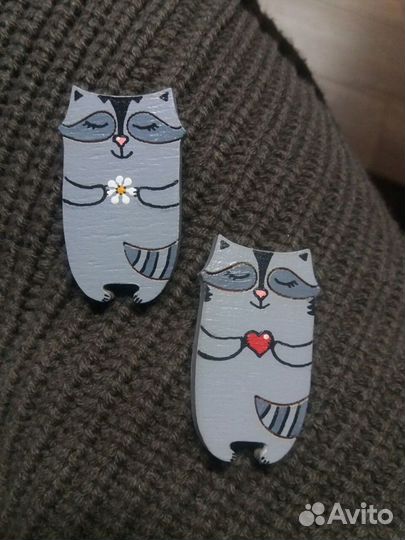 Значок деревянный. Брошь. Украшения