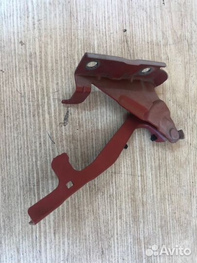 Петля капота передняя правая Ssangyong Actyon