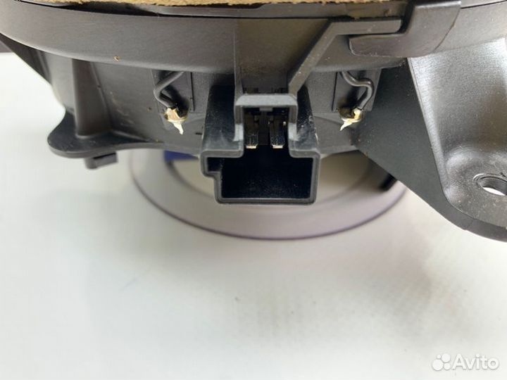 Динамик двери High Perfomance Volvo XC90 03-2014