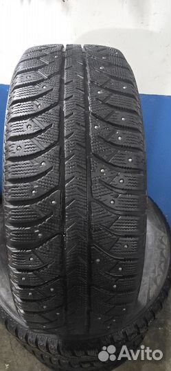 Bridgestone Ice Cruiser 7000 215/60 R17 100T
