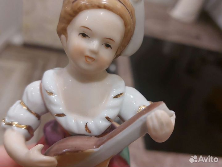 Статуэтка шриланка чехия