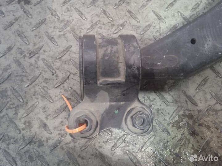 Рычаг передний передний левый Ford Focus 2