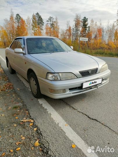 Toyota Vista 2.2 AT, 1996, 362 000 км