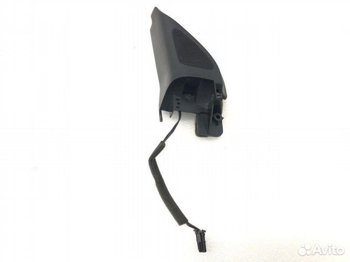 Накладка зеркала передняя левая Volkswagen Jetta