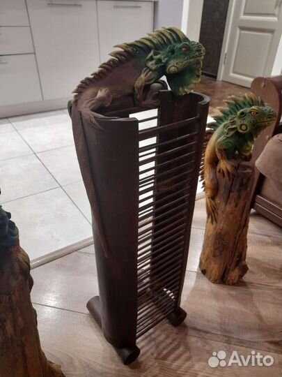 Подставка для зонтов декоративная