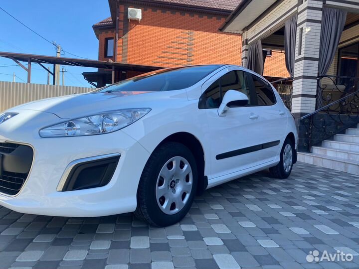 Peugeot 308 1.6 МТ, 2011, 147 000 км