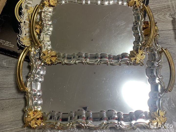 Винтажный сервировочный поднос