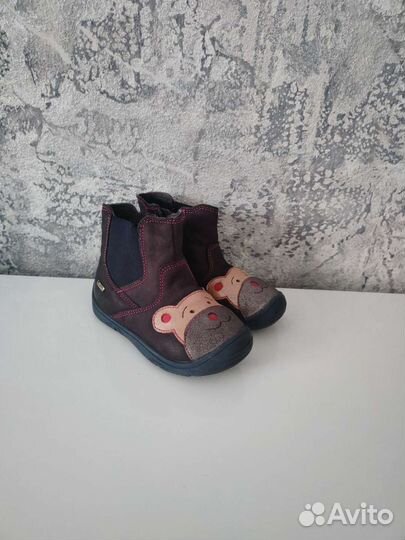 Ботинки детские мальчика и девочки 22р
