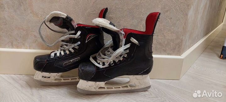 Коньки хоккейные Bauer vpor x400